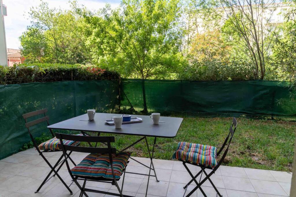 Appartement Avignon Garage-Spacieuse Terrasse Екстериор снимка